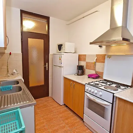 Gortanova 942 Apartman *